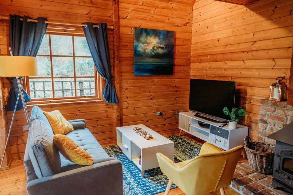 Finlodge- Pet-friendly Scandinavian Callington